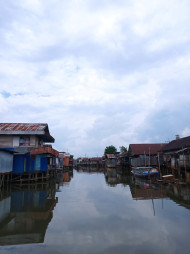 River and floating house